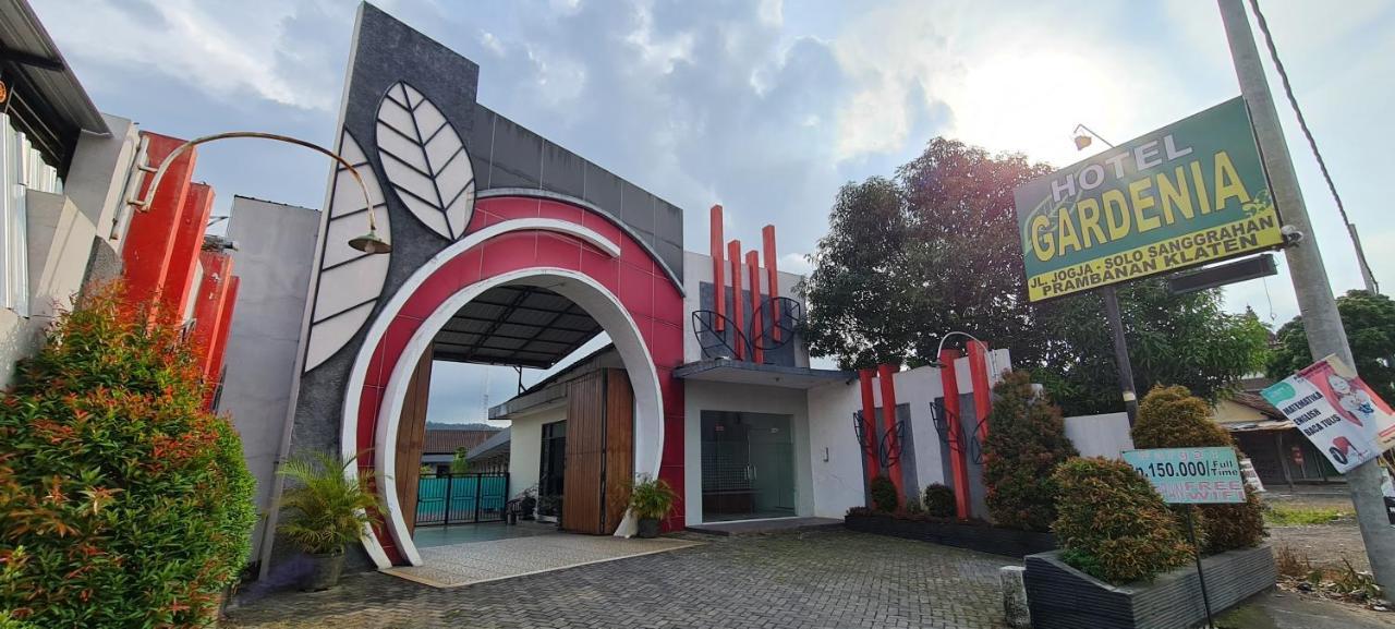 Oyo 90831 Hotel Gardenia Prambanan Solo Exterior foto